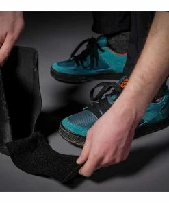 Endura MT500 Plus Überschuh II, Schwarz 8 Endura MT500 Plus Überschuh II, Schwarz -Radhosen & Innenhosen Verkäufe 247d1ef2 9efb 4fea 990c 47c137f12294