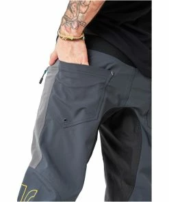 Dirtlej Trailscout Half & Half Ladies, Grey/peach -Radhosen & Innenhosen Verkäufe 7b00dd57 909f 4184 9fe7 7267ffee6224