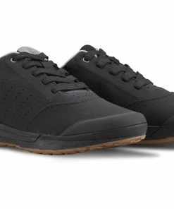 Specialized 2FO Roost Clip Mountain Bike, Black/gum