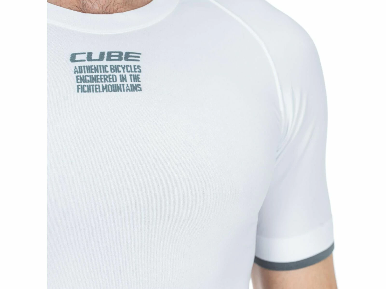 Cube Funktionsunterhemd Race Be Cool Kurzarm, White 4 Cube Funktionsunterhemd Race Be Cool Kurzarm, White – Bild 4