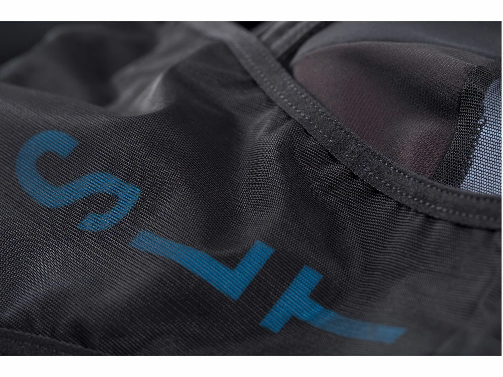 Cube WS SLT Trägerhose Kurz, Black´n´blue 4 Cube WS SLT Trägerhose Kurz, Black´n´blue – Bild 4